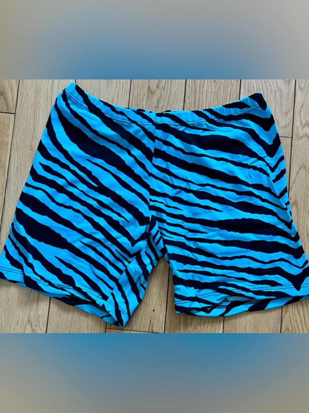 B-Skinz Blue Zebra Print Biker Shorts – High Waisted Athletic Shorts Size M